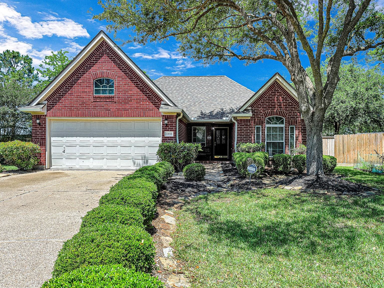 13938 Roxton Dr, Houston, TX 77077 Zillow