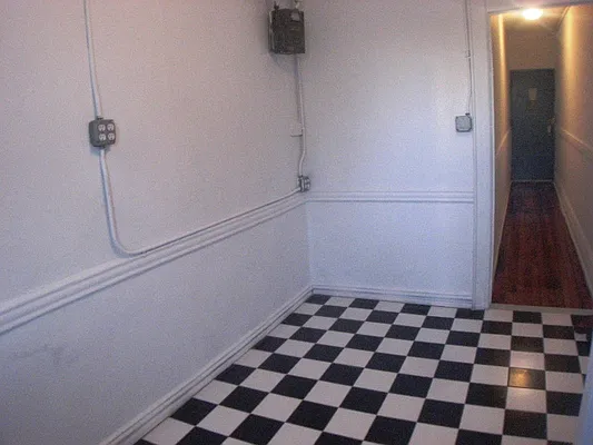 Rented by City Connections Realty | media 27