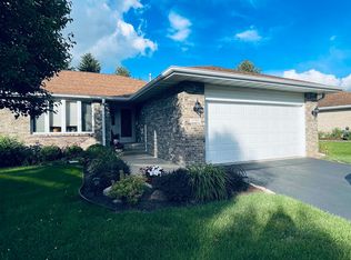 1292 S Trainer Rd, Rockford, IL 61108