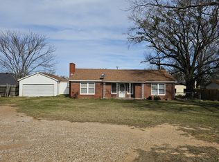 1425 College St, Sulphur Springs, TX 75482