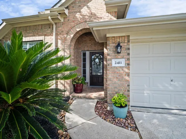 2411 Fern Lacy Dr, Spring, TX 77388