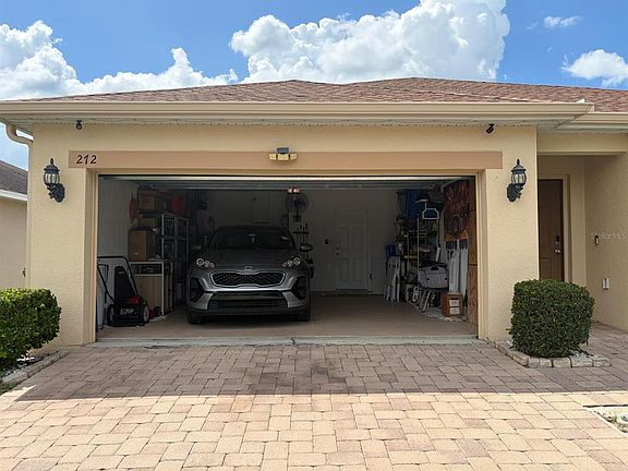 4th image of 272 SPARROW HAWK DRIVE