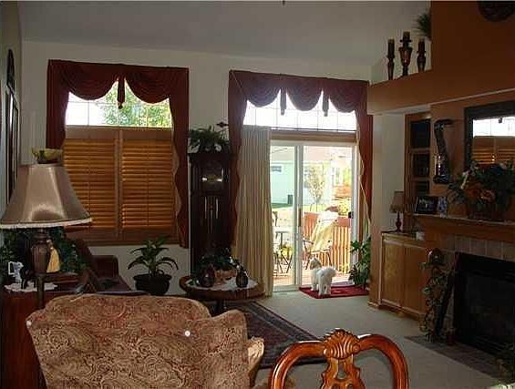 3rd image of 1352 SE Williams Ct