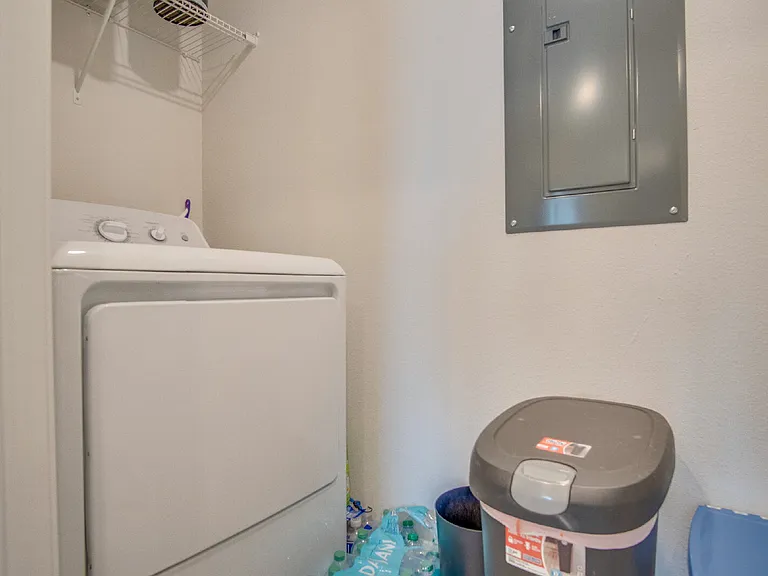 7014 Sonny Dr — Photo 13
