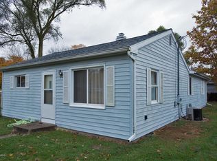 250 Woodlawn Ave N, Battle Creek, MI 49037