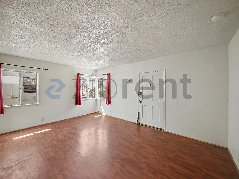 7027 Holmes Ave #7027 HOLMES AVE — Photo 11