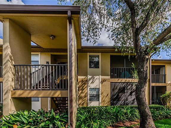 3rd image of 10101 Sailwinds Blvd S APT 105