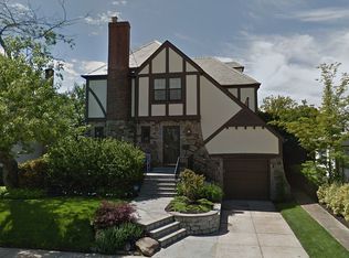 464 E Market St, Long Beach, NY