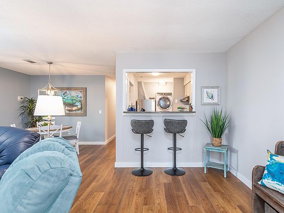 5th image of 125 Cordillo Pkwy #42