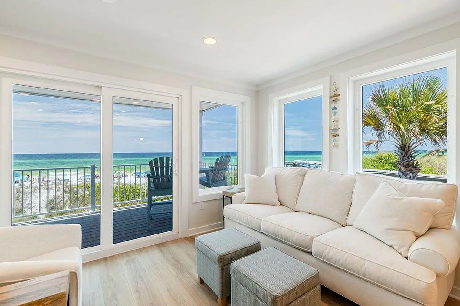 4 bed, 4.0 bath, 1356 sqft, $8,366 — Photo 1