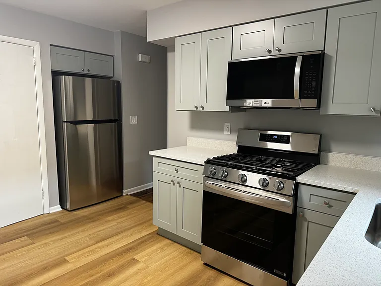 3538 Normandy Ave — Photo 2