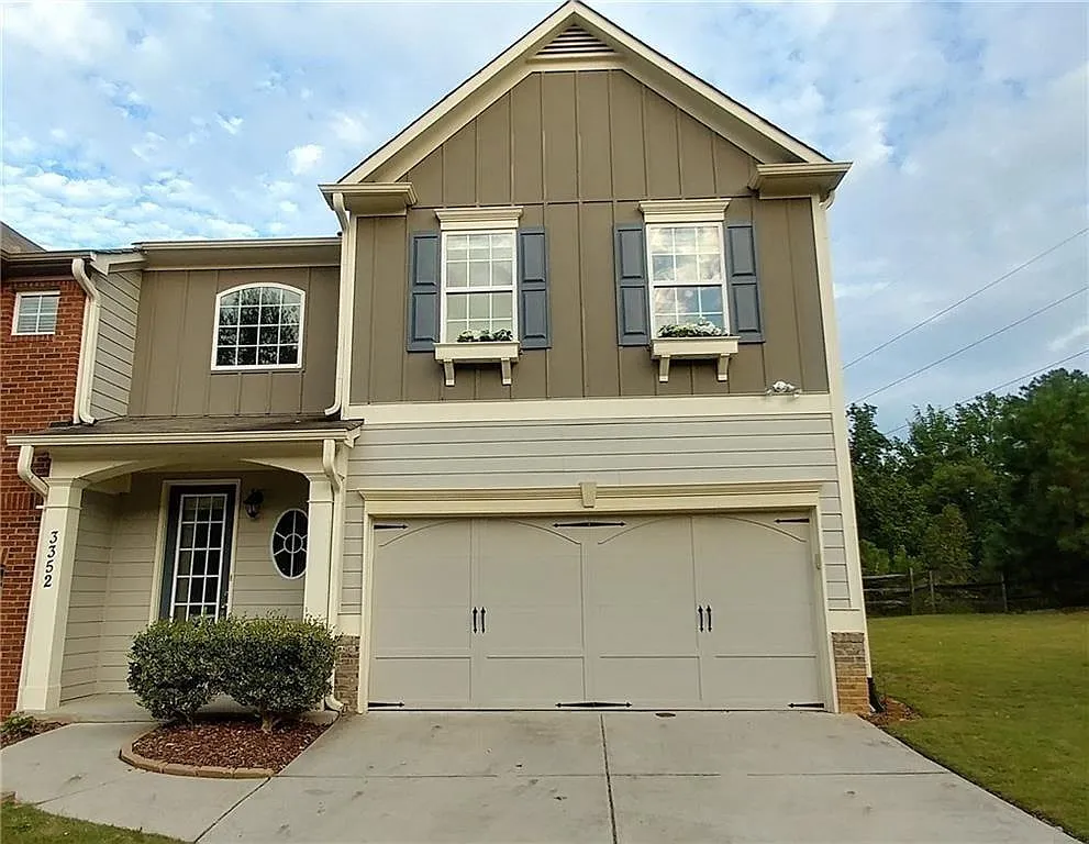 3 bed, 2.5 bath, 1886 sqft, $2,050 — Photo 1