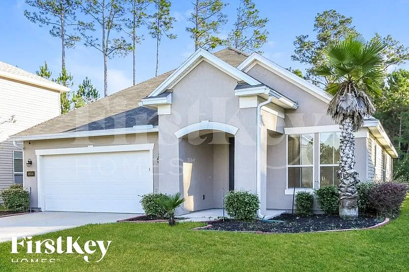 4 bed, 3.0 bath, 2604 sqft, $2,440 — Photo 2