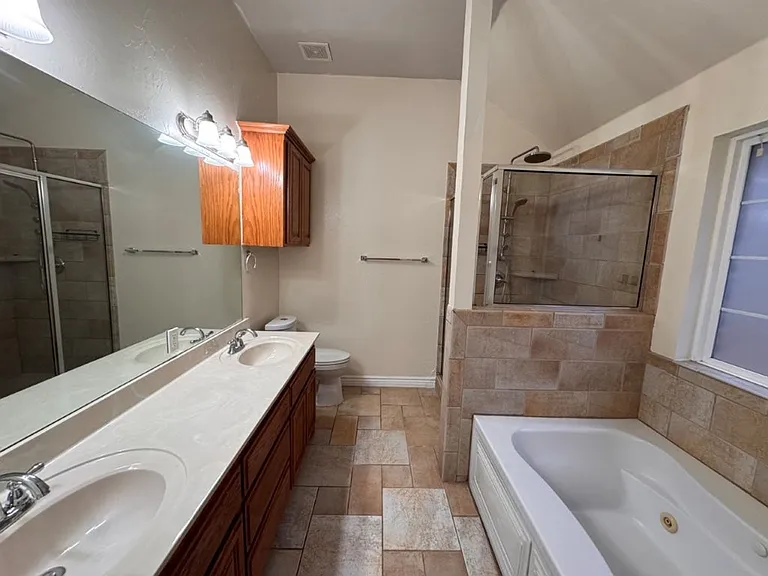 1704 Dorothy Dr — Photo 10