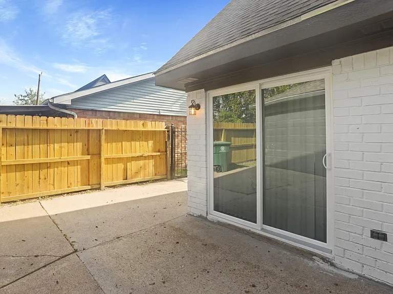 13238 Townwood Dr — Photo 23