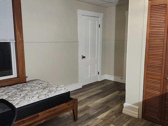 3rd image of 87 Branch St #2D