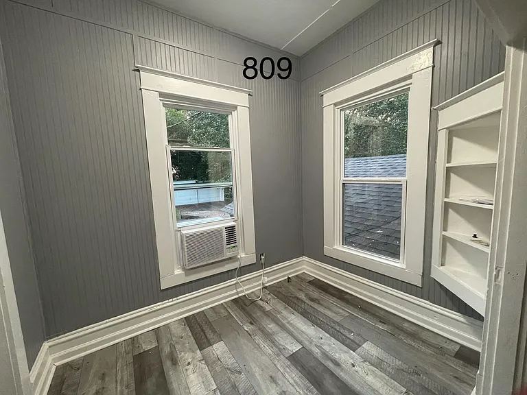 809 Rock St #809 — Photo 5