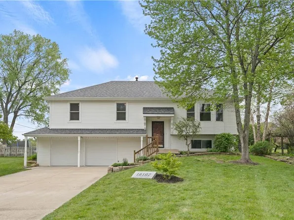 16107 W 154th Ter, Olathe, KS 66062