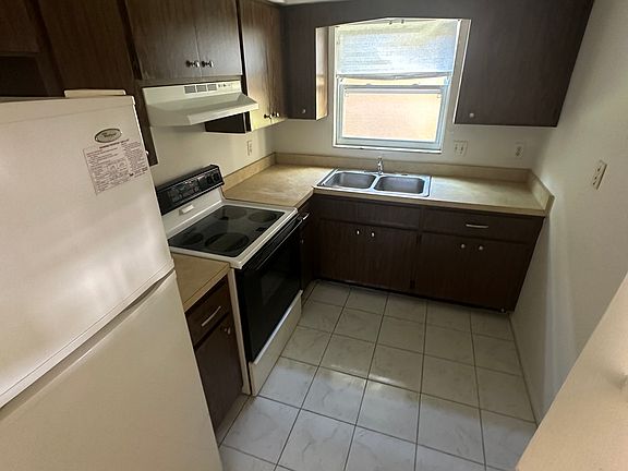 4th image of 125 Avenida Messina APT 102
