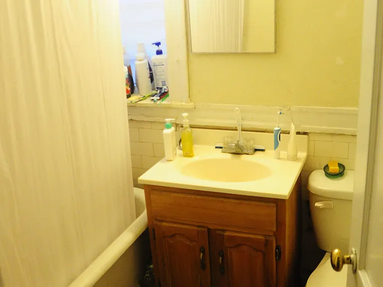 77 Chester St #4 — Photo 10