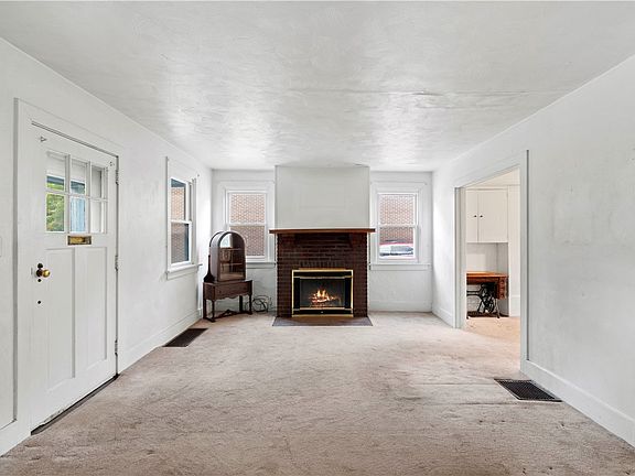 4th image of 314 2nd St