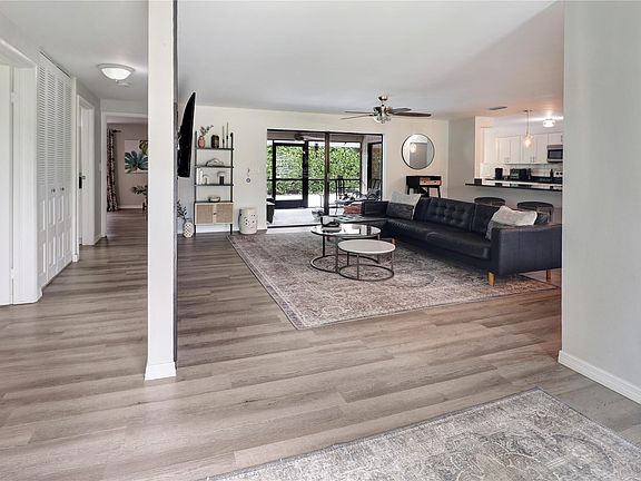 4th image of 8442 Mildred Drive