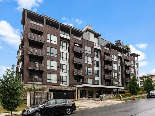 11703 Fraser St #405, Maple Ridge, BC V2X 6C4
