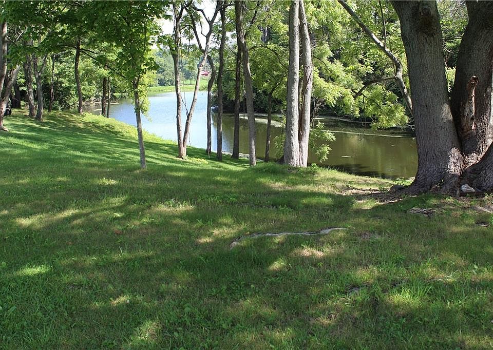 1st image of 1021 Heron Way