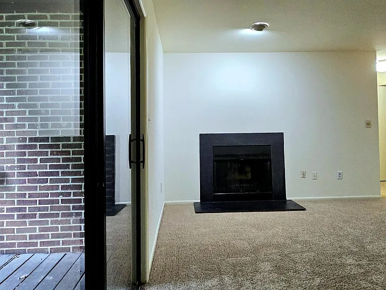 8729 Sheridan Farms Ct — Photo 26