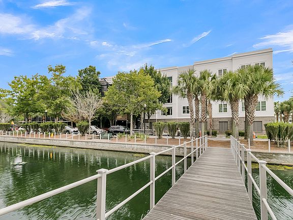 2nd image of 200 River Landing Dr Unit 107H