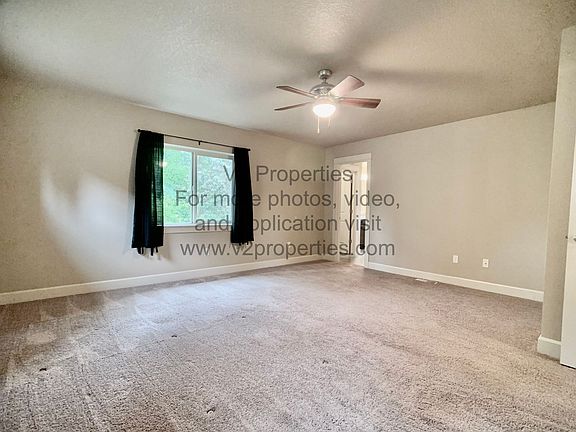 3rd image of 15506 SE Hugh Ave