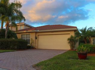 10477 Carolina Willow Dr, Fort Myers, FL 33913
