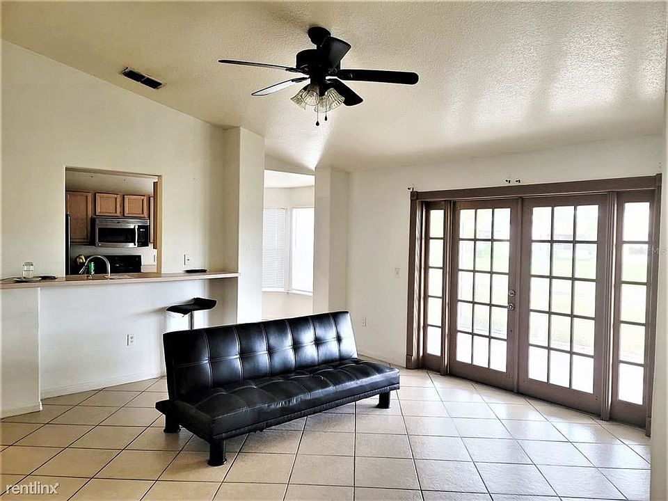 1st image of 697 Royalty Ct