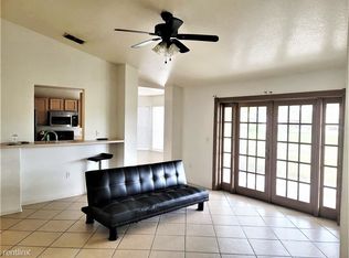 697 Royalty Ct, Kissimmee, FL 34758