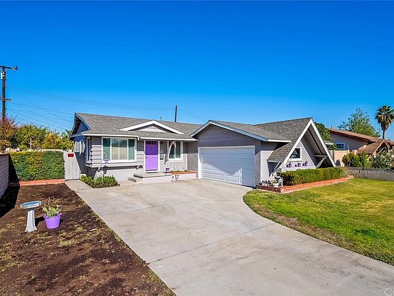 3rd image of 7533 El Cortez Cir