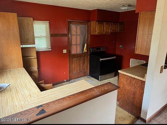 3rd image of 943 NOAH Road