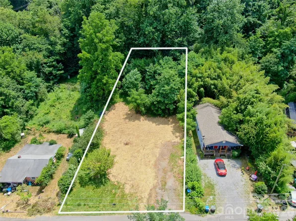 205 Frazier St, Waynesville, NC 28786