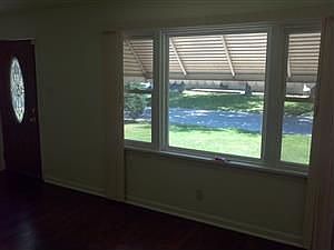 2nd image of 245 S Marguerite Ave