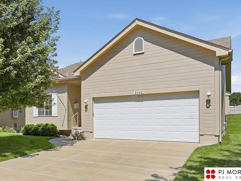 1st image of 5162 N 151st Ave