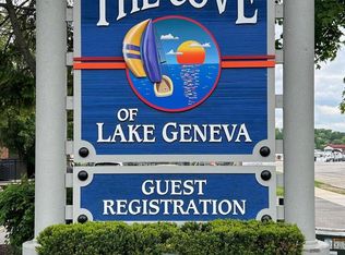 111 Center St UNIT 304, Lake Geneva, WI