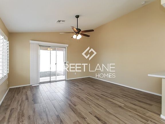 4th image of 8664 E Capri Ave