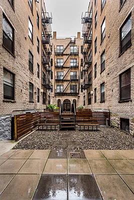 Rented by Nooklyn NYC LLC | media 8