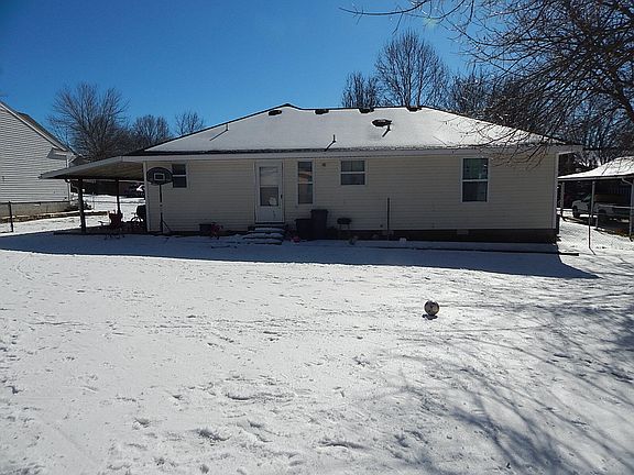5th image of 1214 Carter Ave