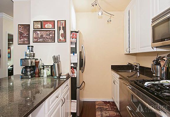 2nd image of 211 E 46th St #20E