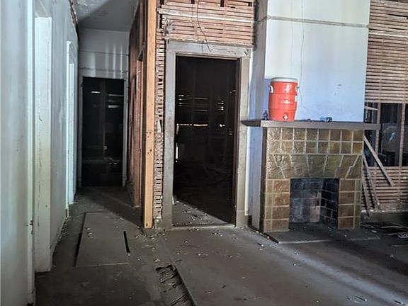 5th image of 2200 Ursulines Ave
