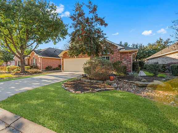 2nd image of 23 Arcadia Way