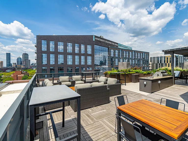 32 Traveler St #Penthouse 8 — Photo 27