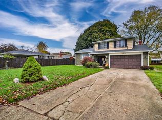 88 Marywood Dr, Depew, NY 14043