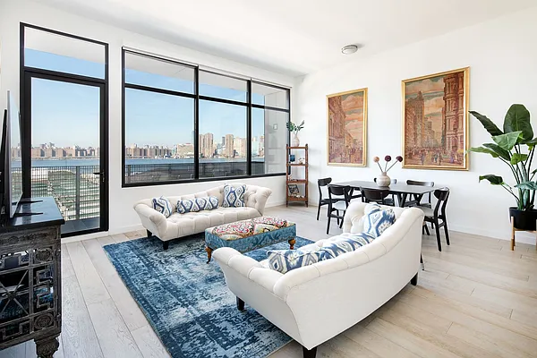 Sold by Compass | media 2