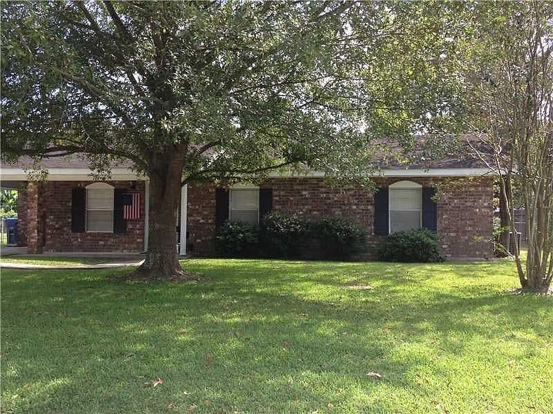 1st image of 2608 Mary Ann Dr